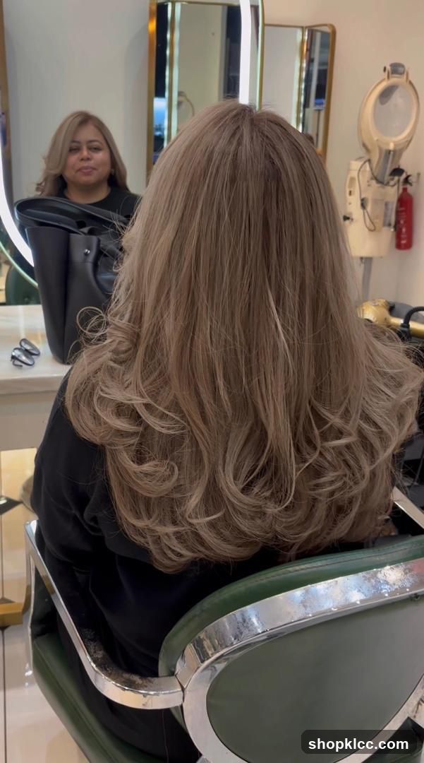 Hairdresser and Client