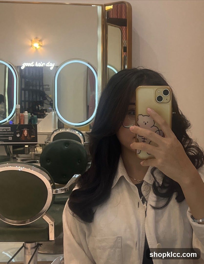 Salon Interior Selfie