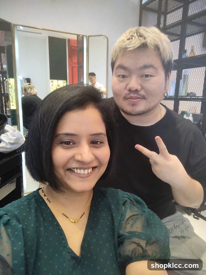 Hairdresser and Client