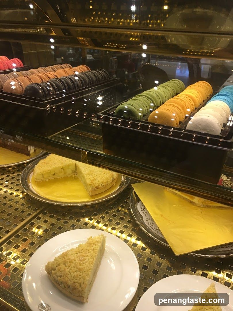 Dessert Display