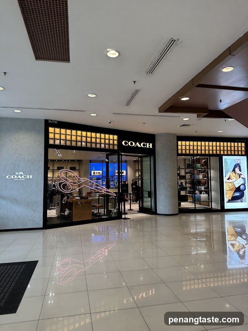 Coach Boutique