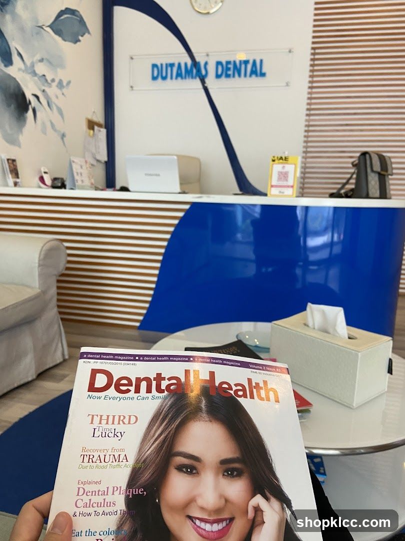 Dutamas Dental Interior with Magazine