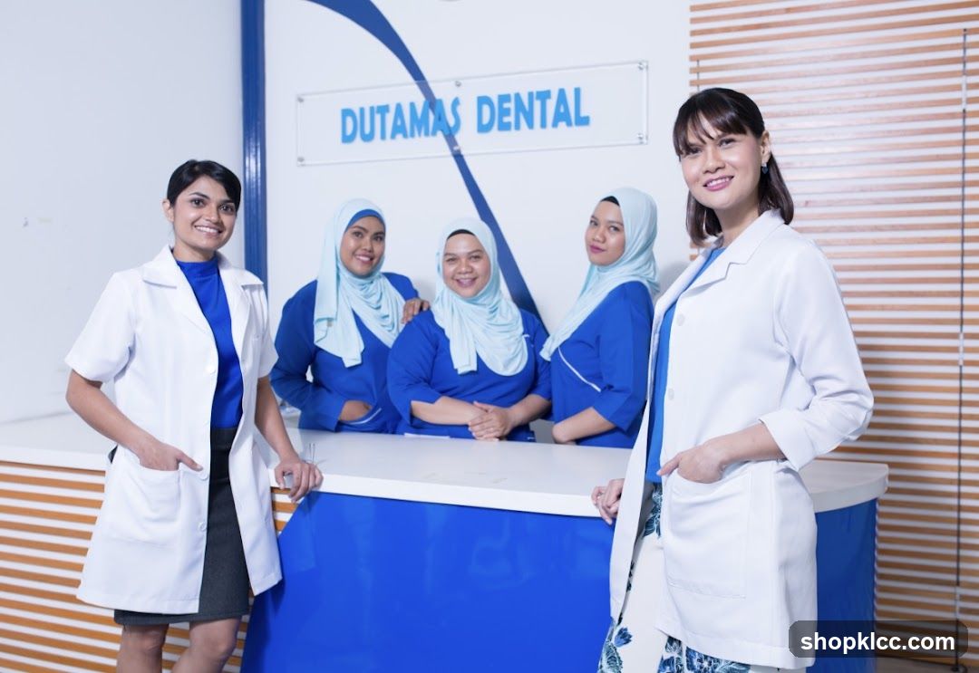 Dutamas Dental Staff Group Photo