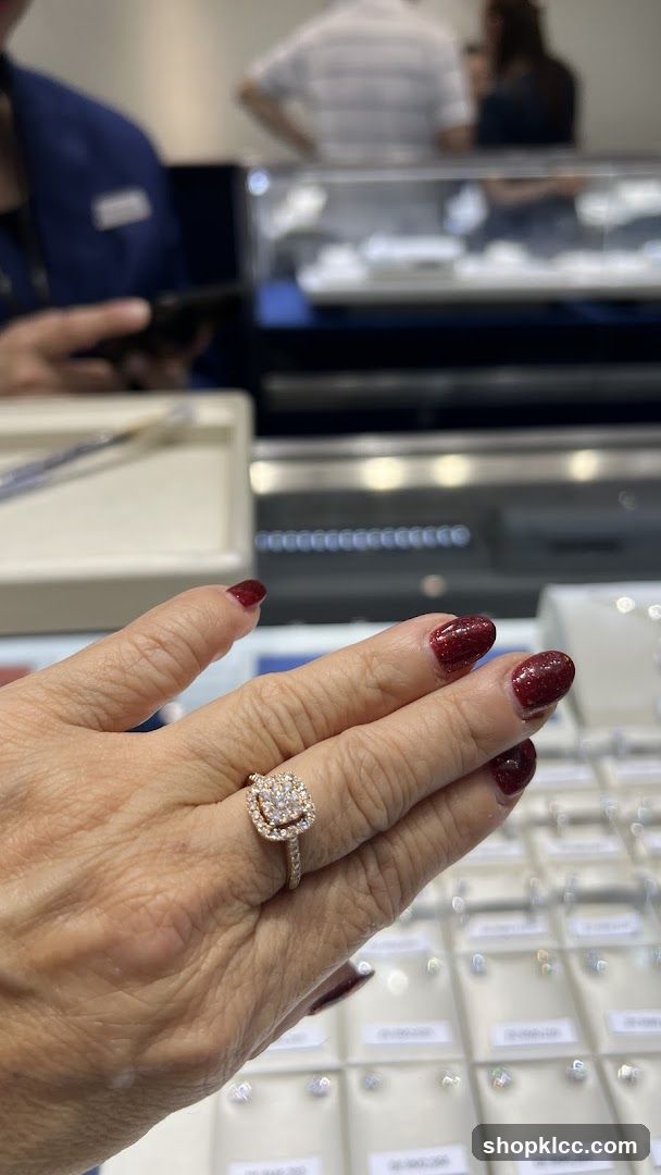Diamond Ring Display