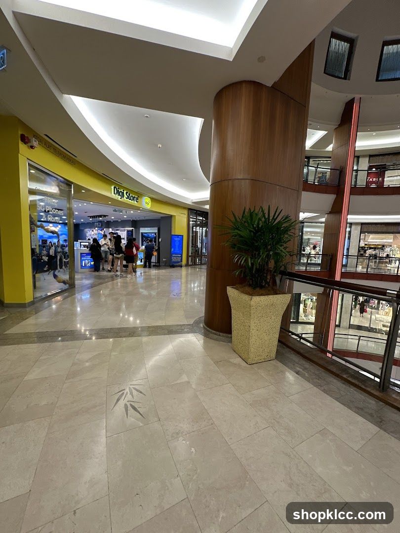 CelcomDigi Life Store