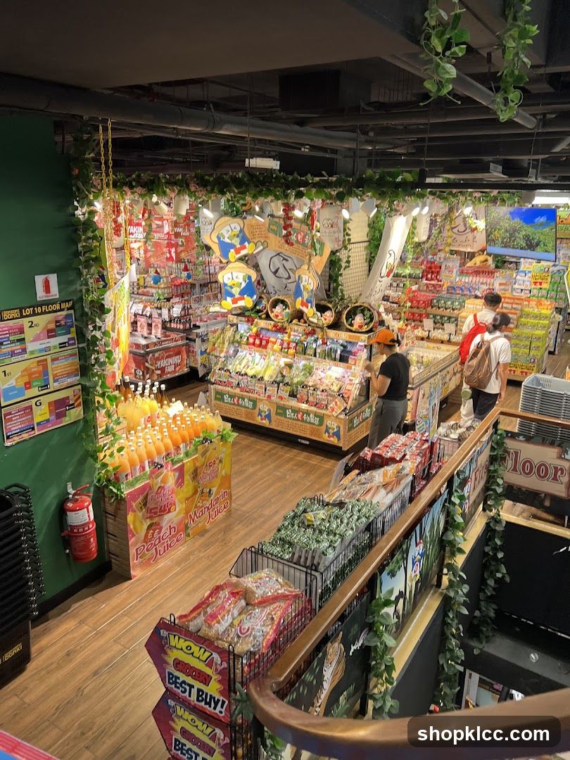 Supermarket Aisle