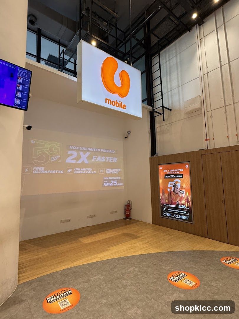 Mobile Store Interior