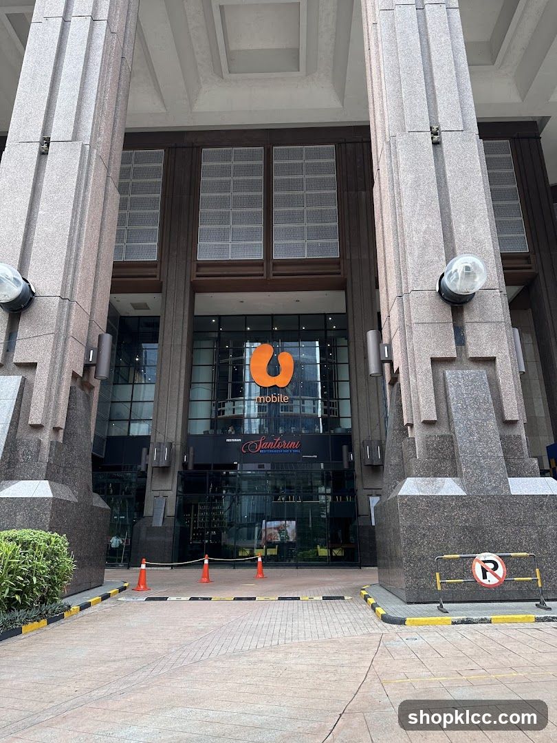 U Mobile Experience Centre