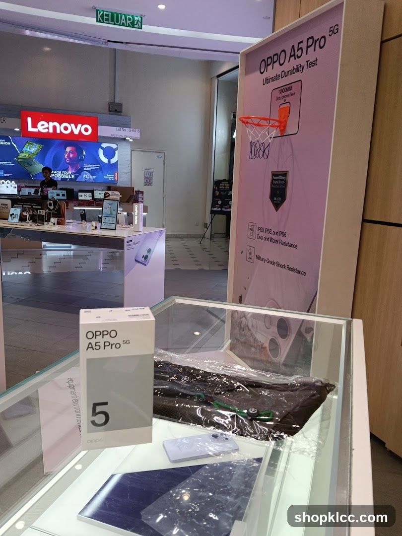 OPPO A5 Pro 5G Display