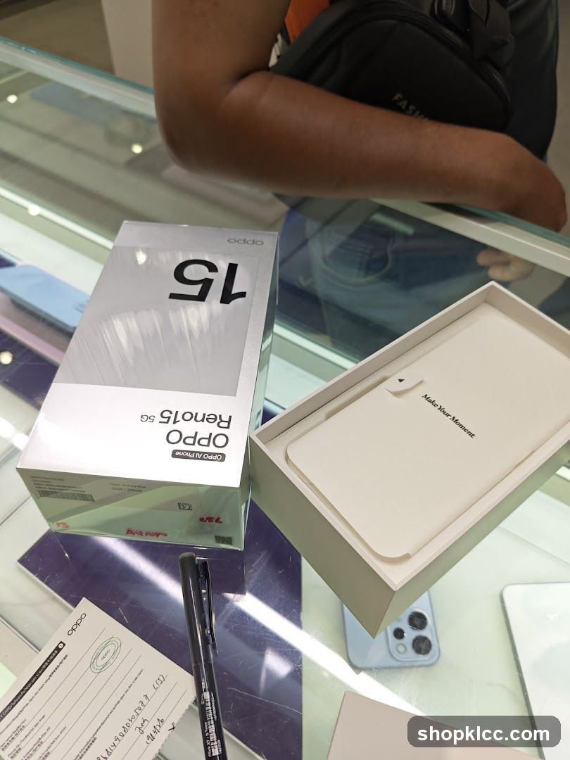 OPPO Reno15 5G Box