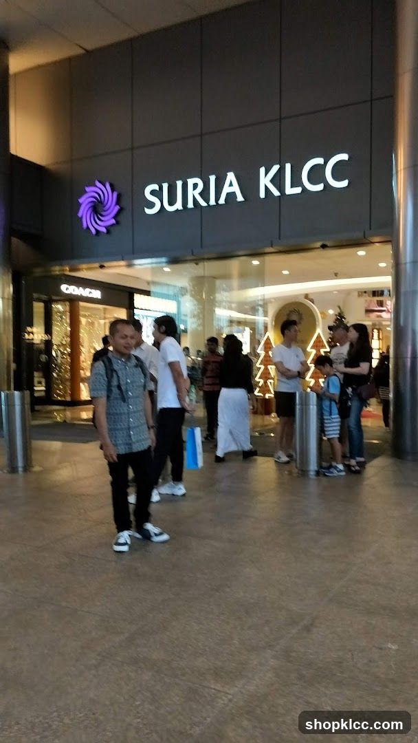 OPPO EXPERIENCE STORE LOW YAT CS3