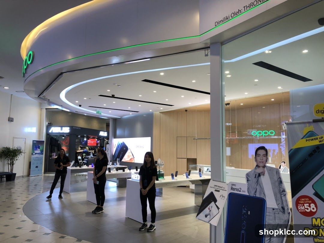 Oppo Store Interior