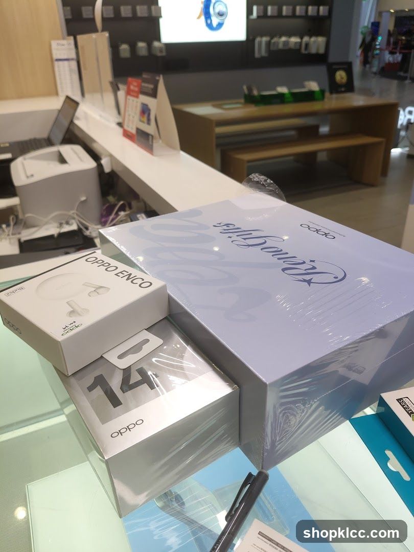 Oppo Products Display