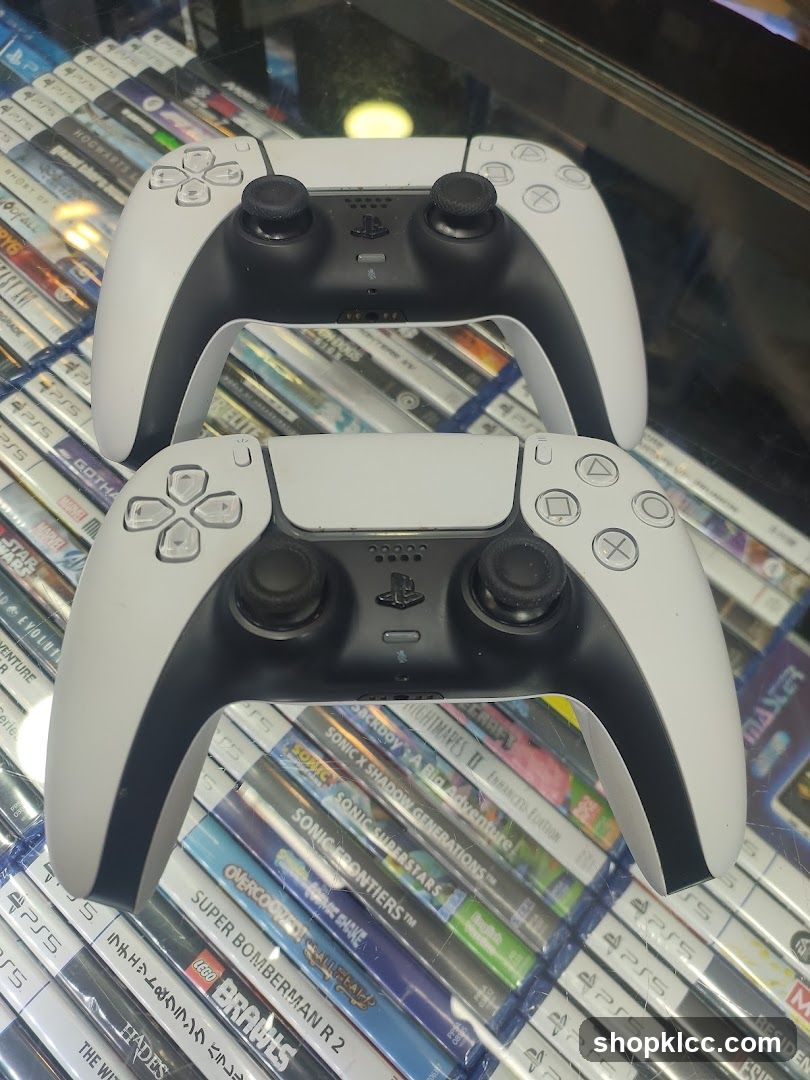 PlayStation 5 Controllers