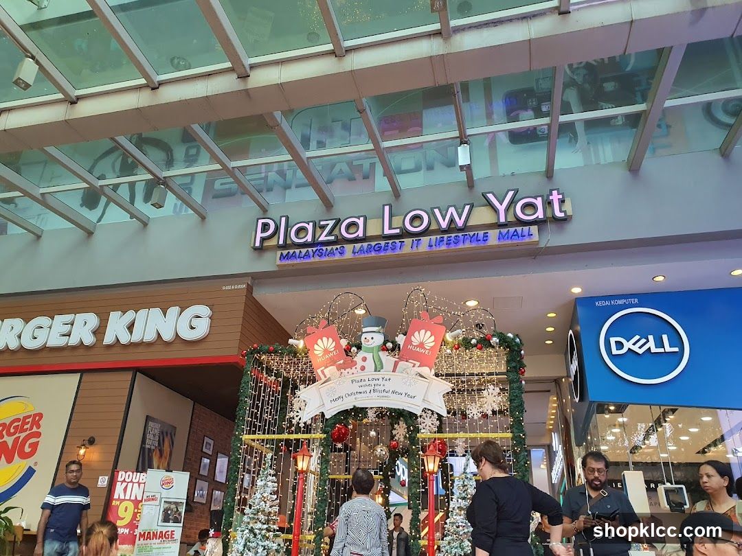 Plaza Low Yat Mall Entrance