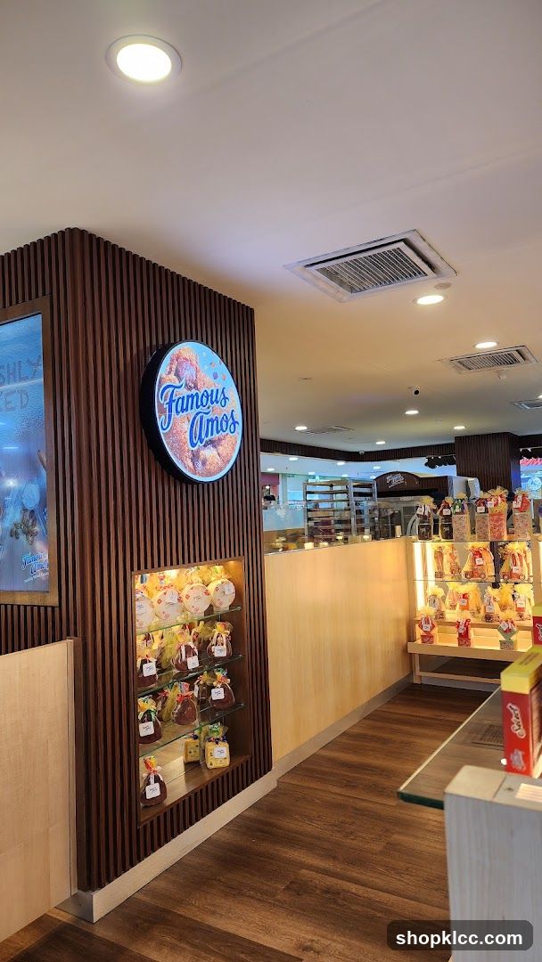 Famous Amos Store Interior