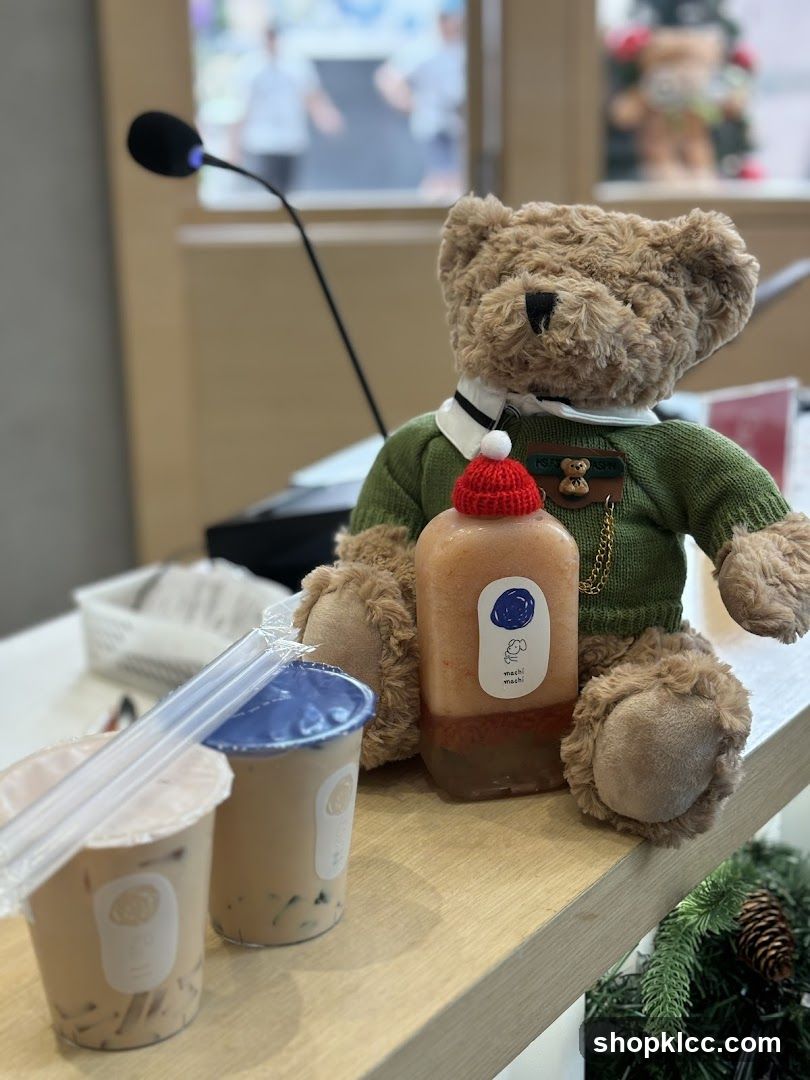 Teddy bear with drinks