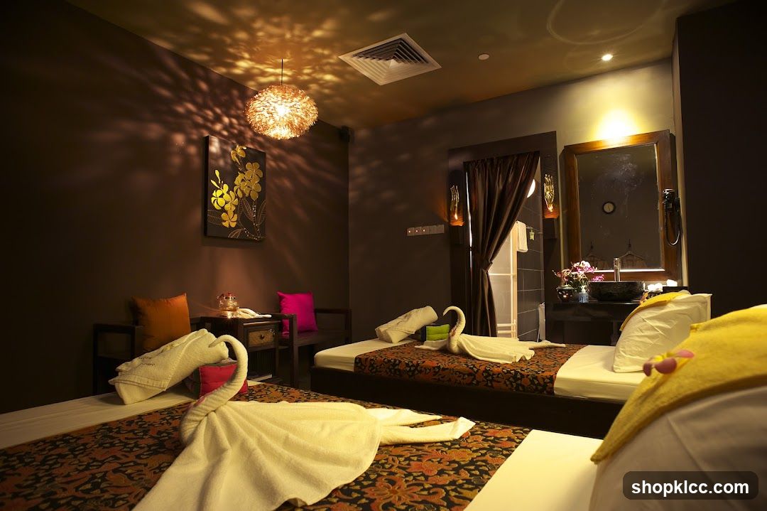 Spa Room with Massage Beds