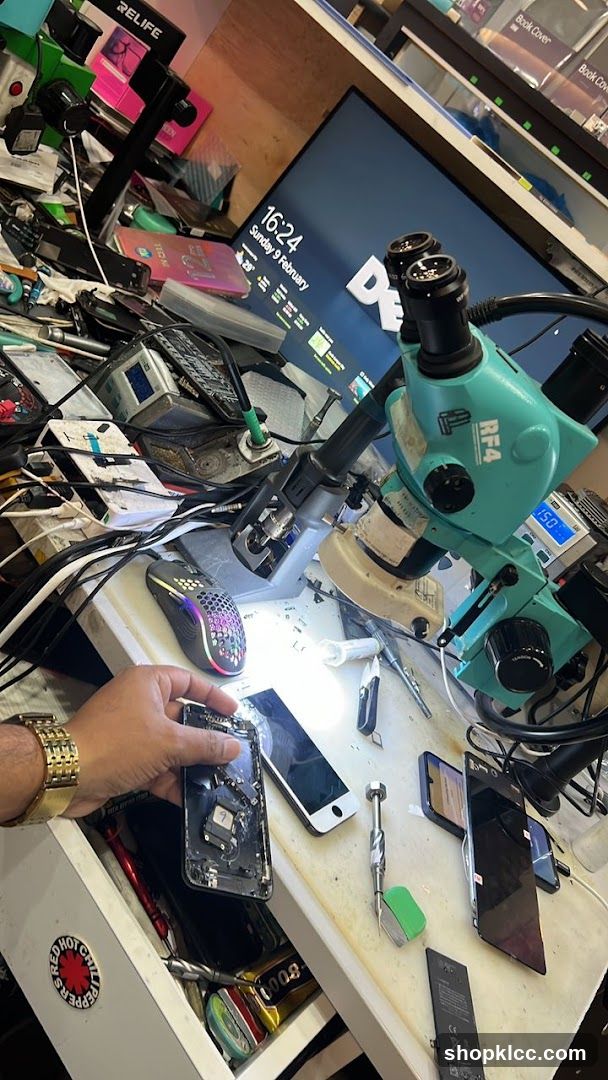 Phone Repair Station
