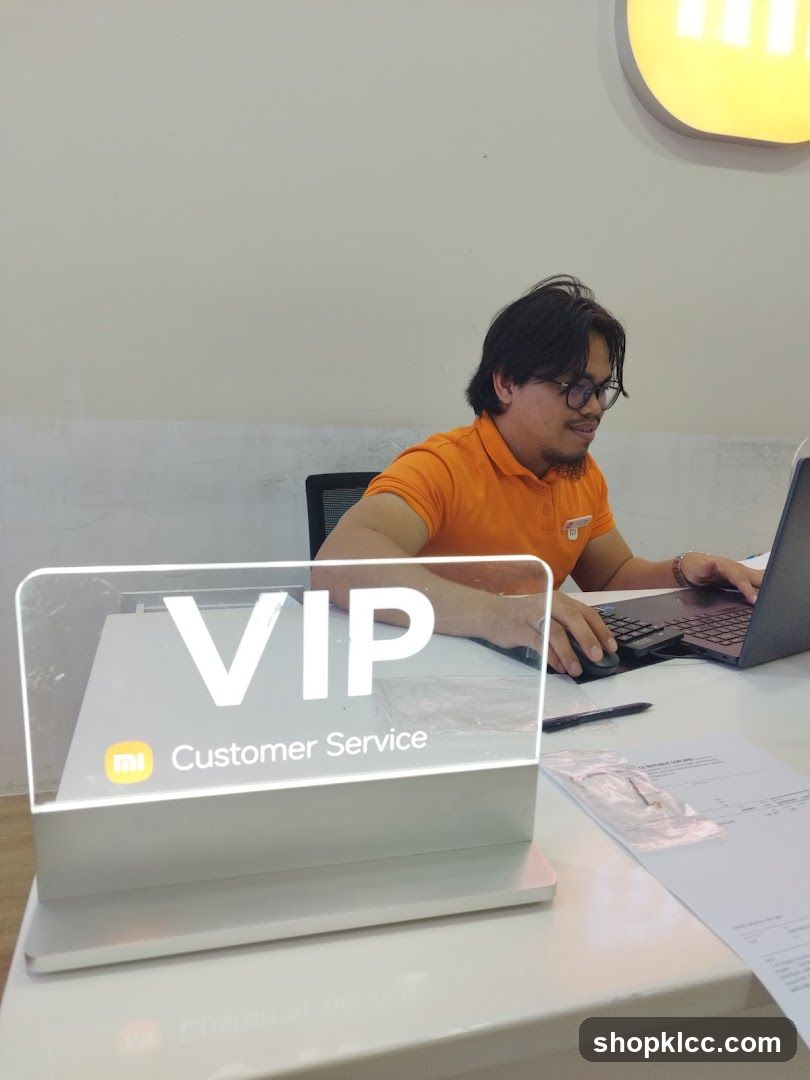 Customer Service Desk