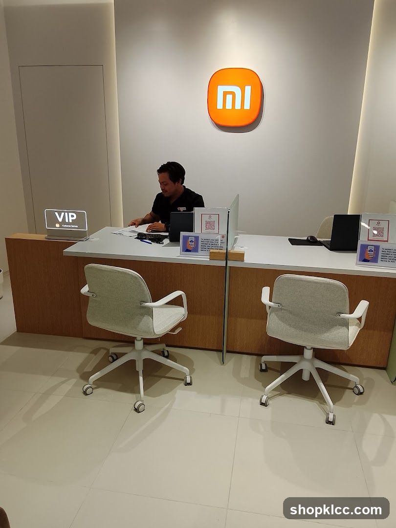Customer Service Desk