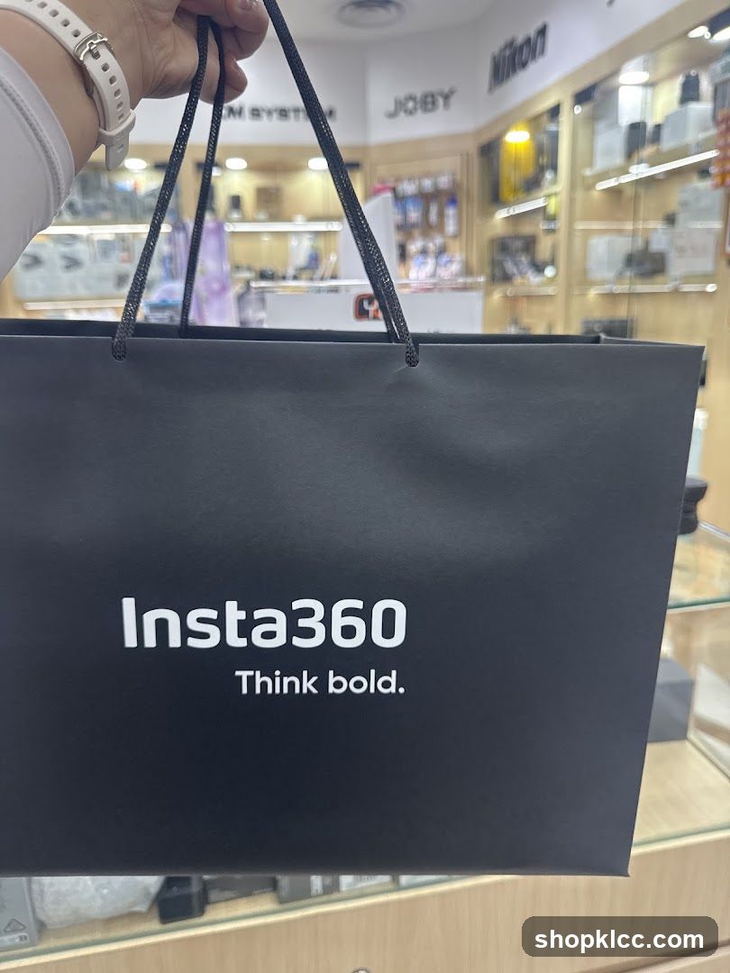 Insta360 shopping bag