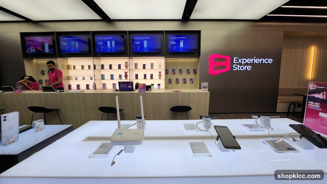 Yes Experience Store Interior