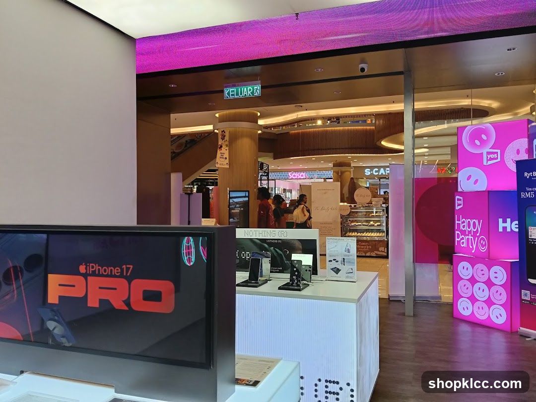 Electronics Store Display