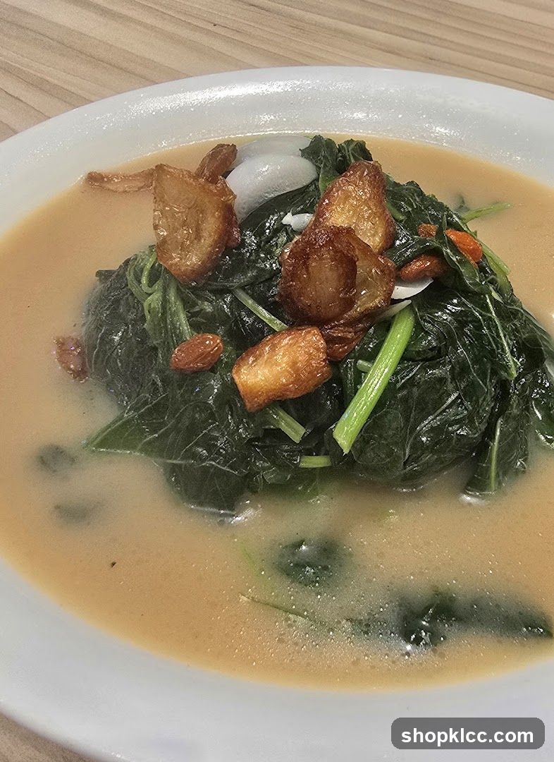 Vegetable Dish with Crispy Garlic
