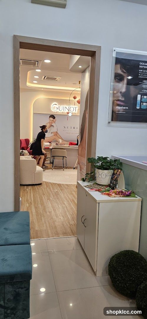 Beauty Salon Interior