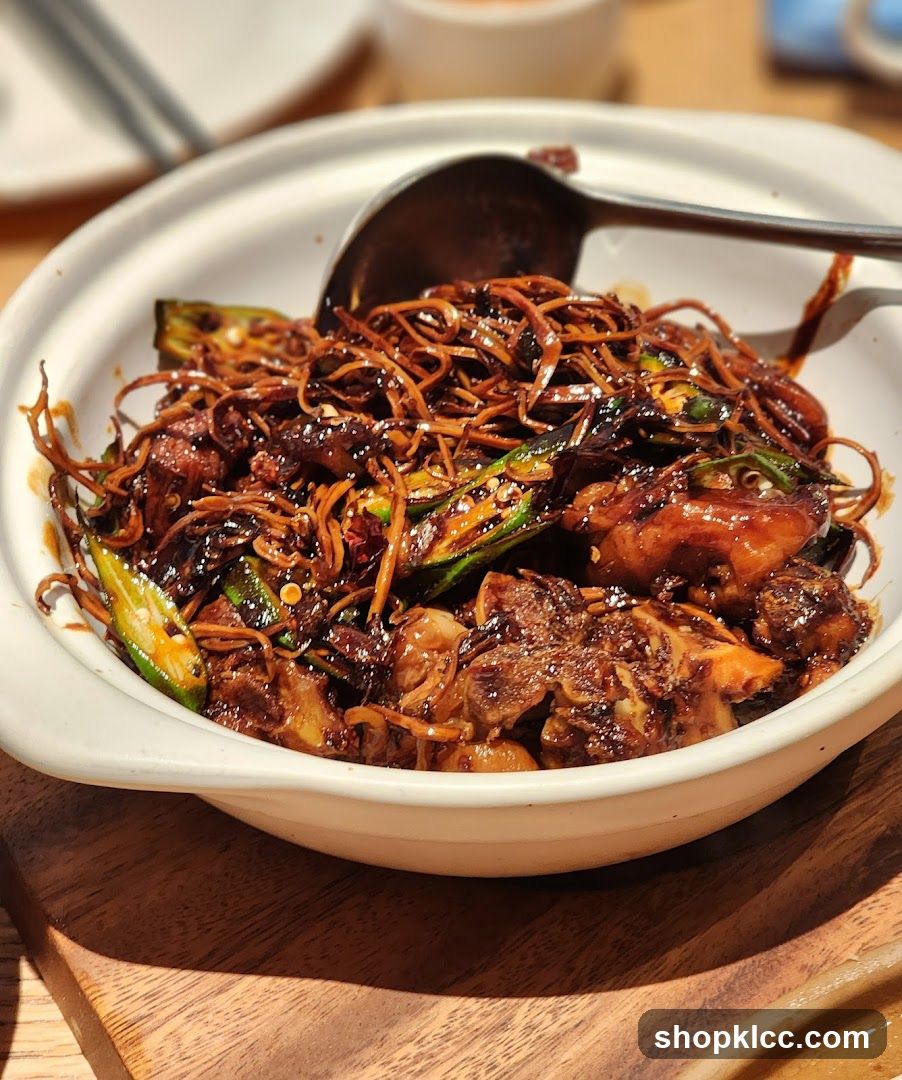 Noodles with Meat and Okra
