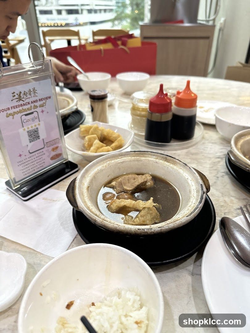 Restaurant Table Setting