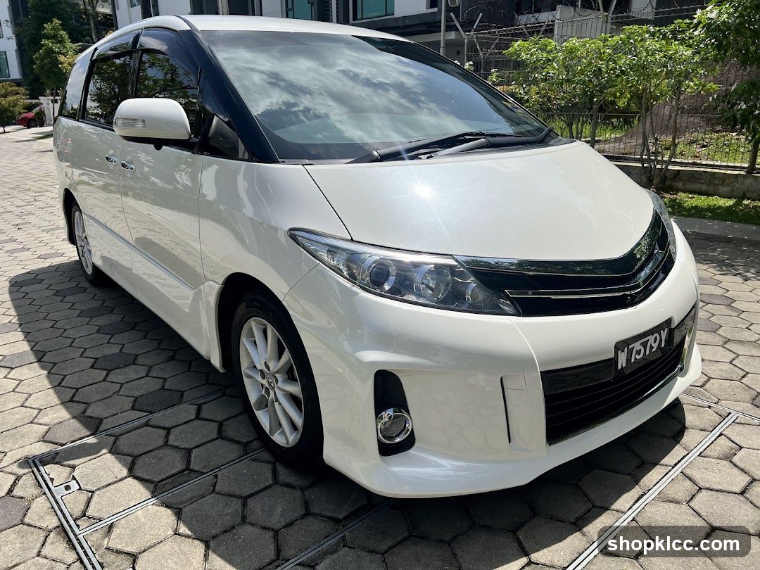 White Minivan