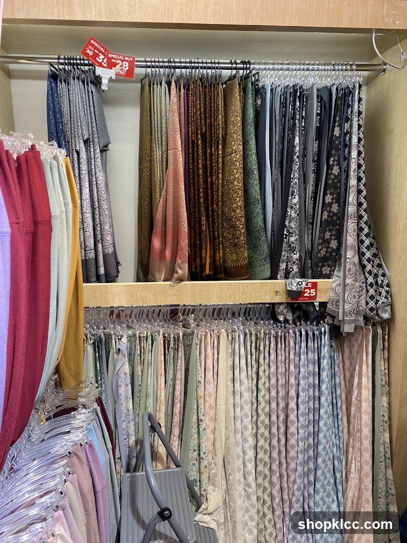 Hanging Scarves