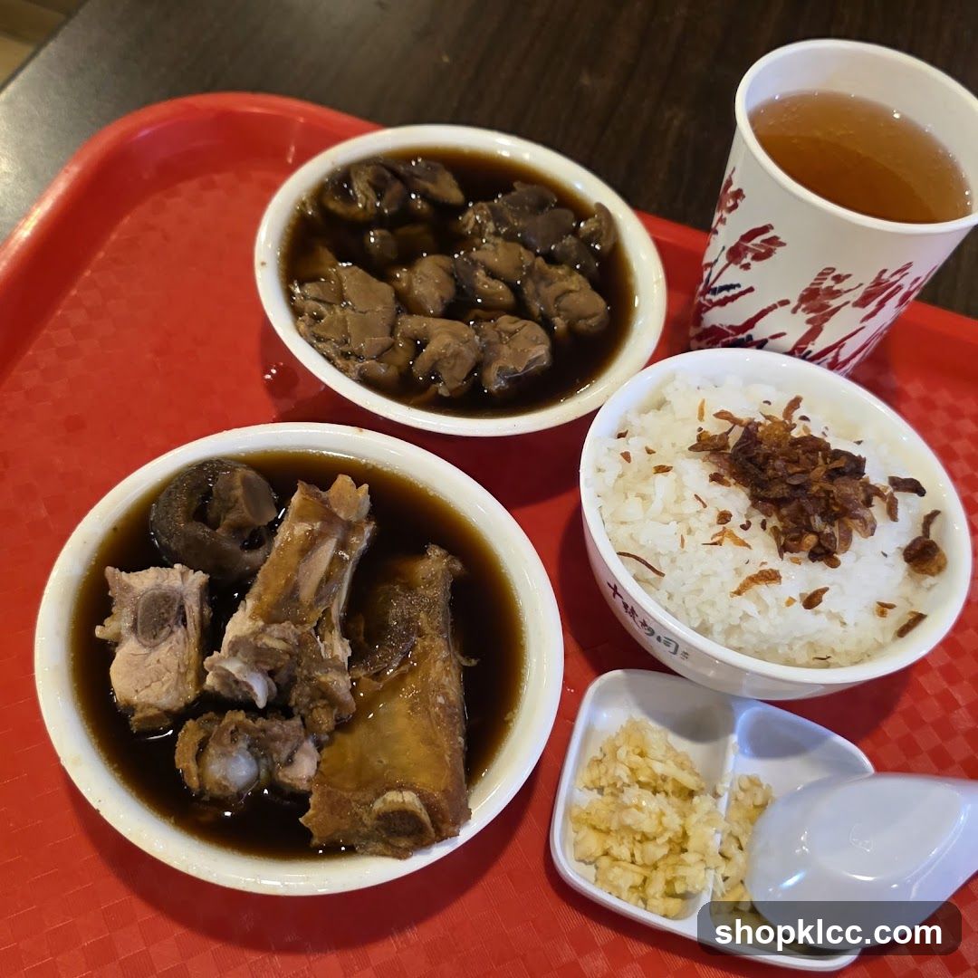 Pork Rib Soup with Rice and Tea