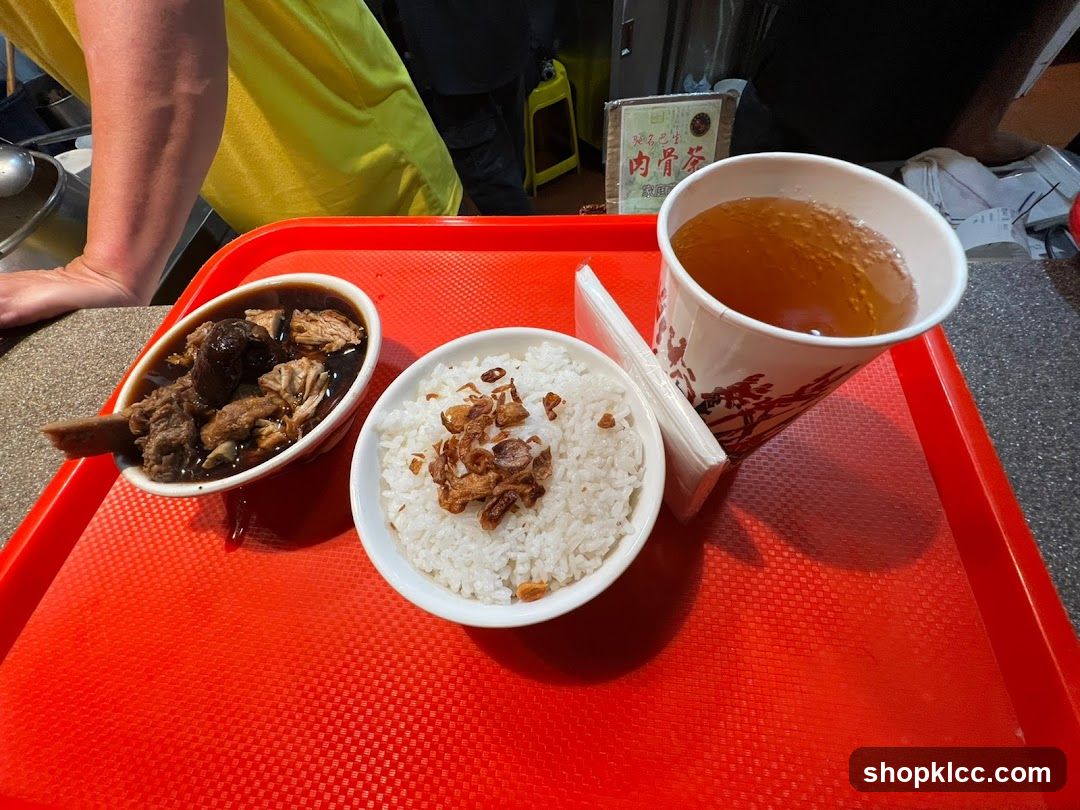 Braised Pork Ribs with Rice and Tea