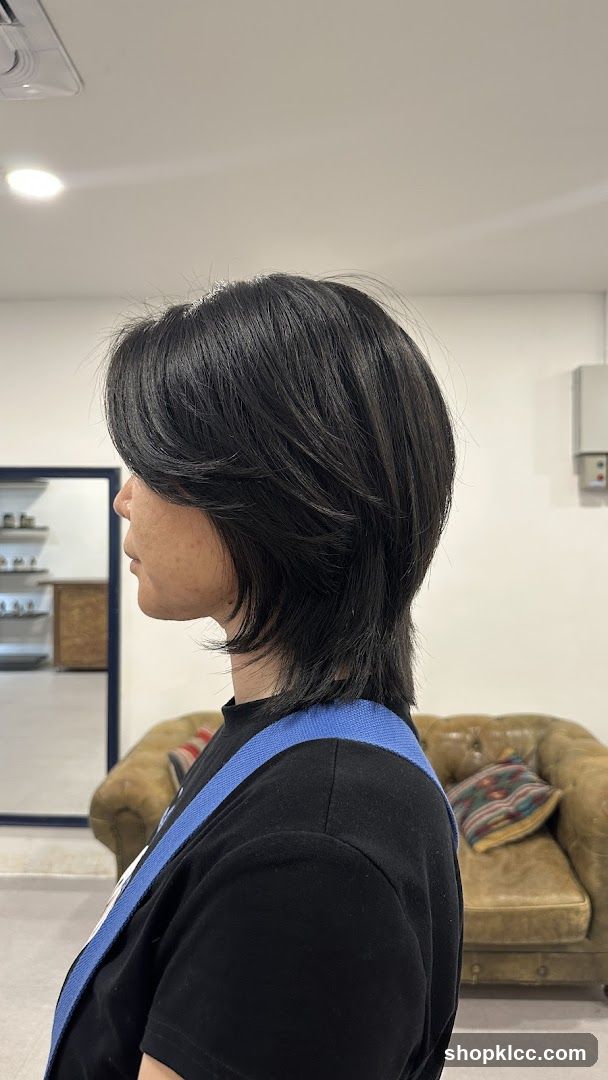 Woman with layered haircut