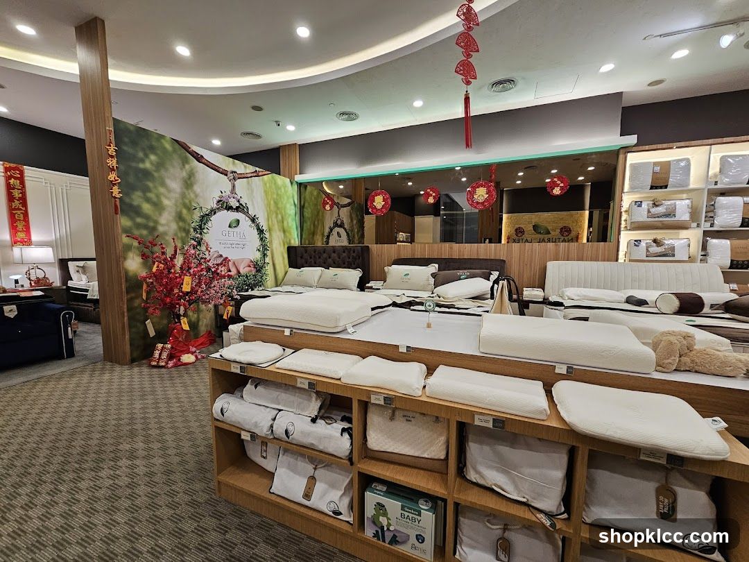 Mattress and Pillow Store Display
