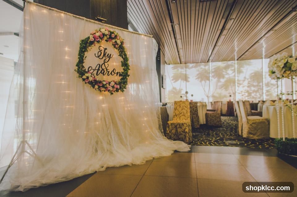 Wedding Photo Booth