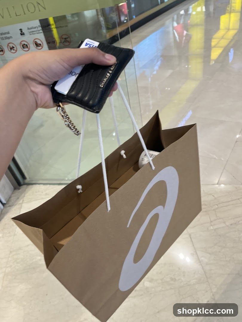 Shopping Bag and Wallet