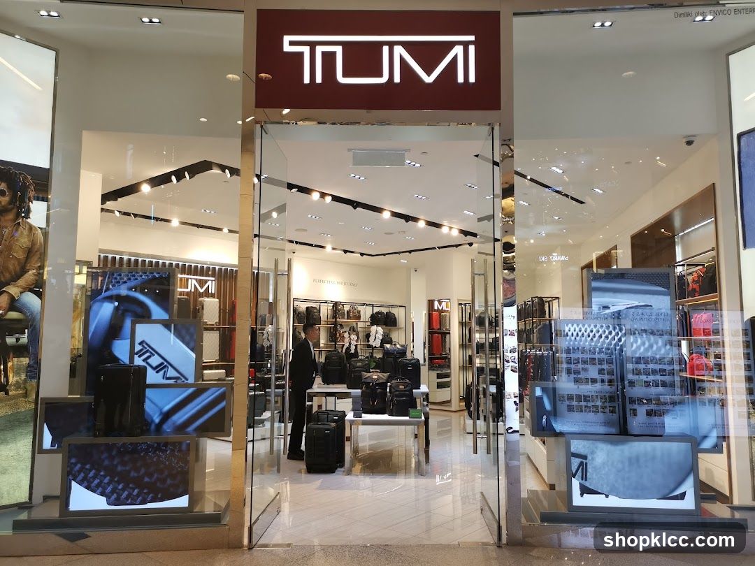Tumi