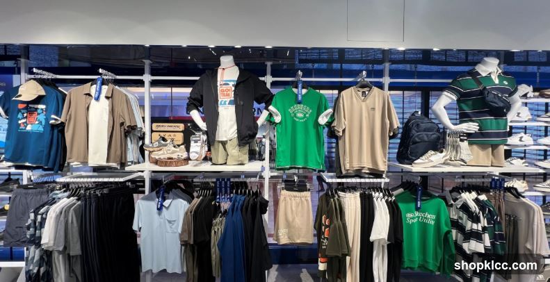 Apparel Display