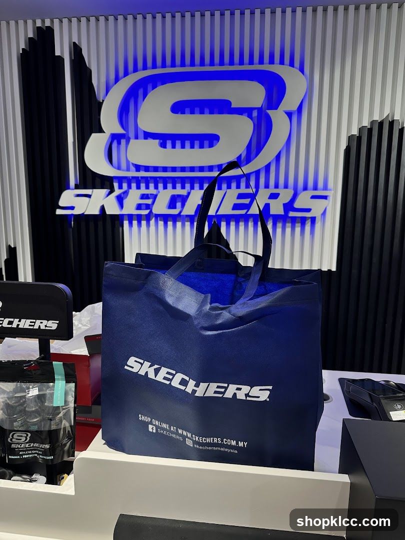 Skechers Store Display