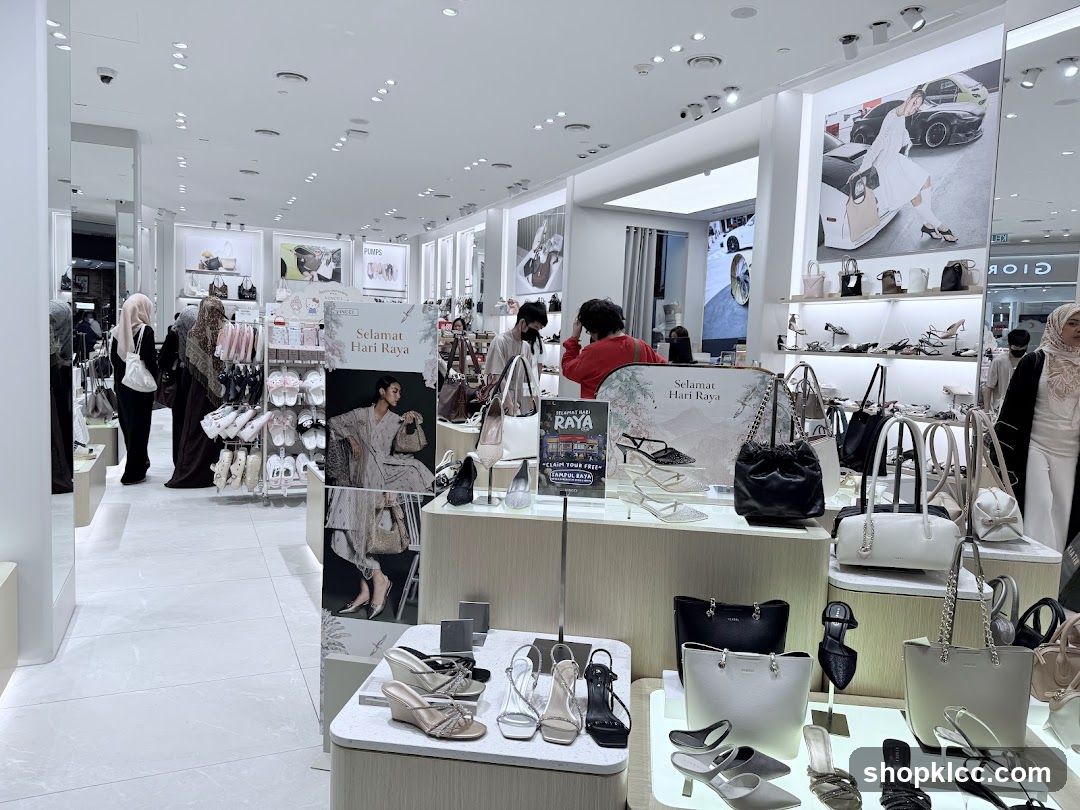 Shoe and Handbag Store Display