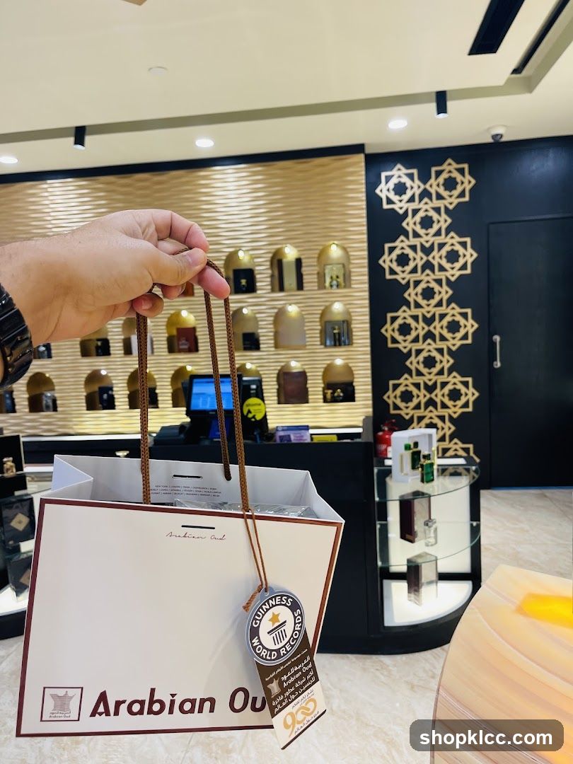 Shopping Bag with Guinness World Record Tag