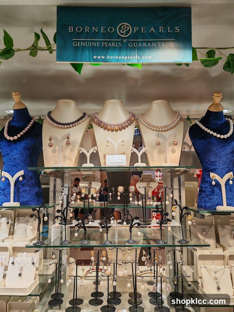 Pearl Jewelry Display
