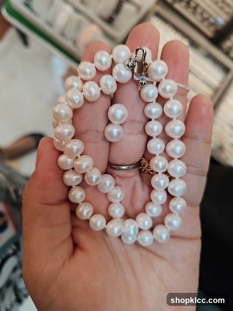 Pearl bracelet and earrings