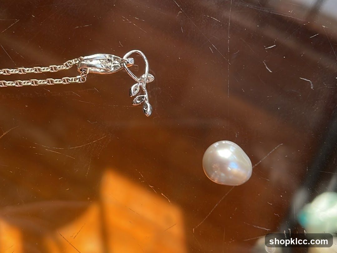 Pendant and Pearl