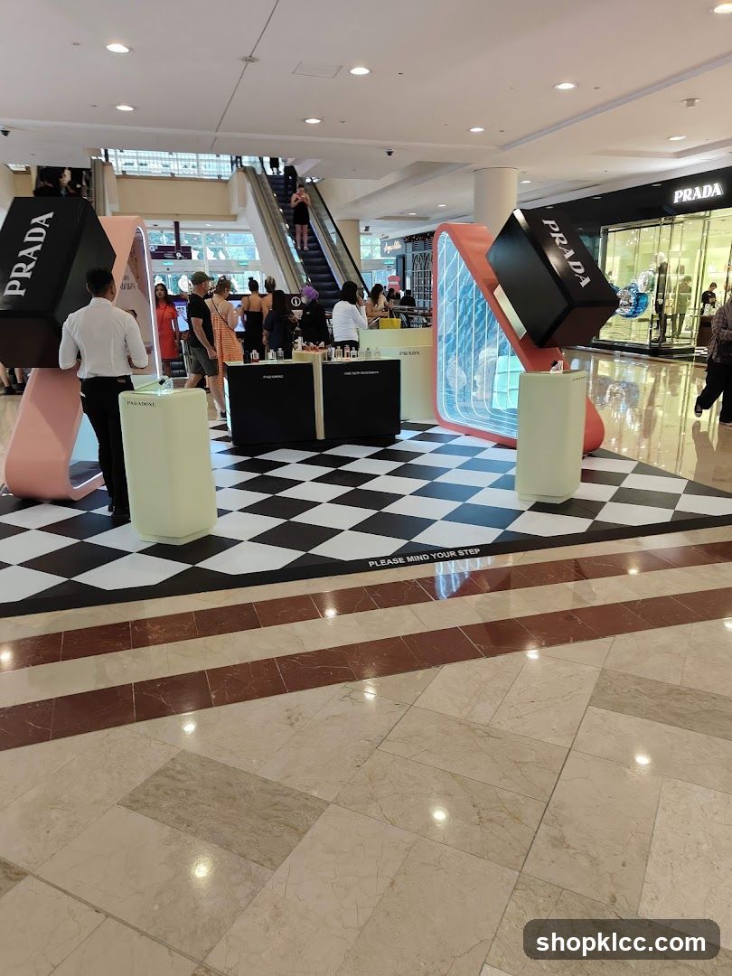 Prada Pop-Up Display