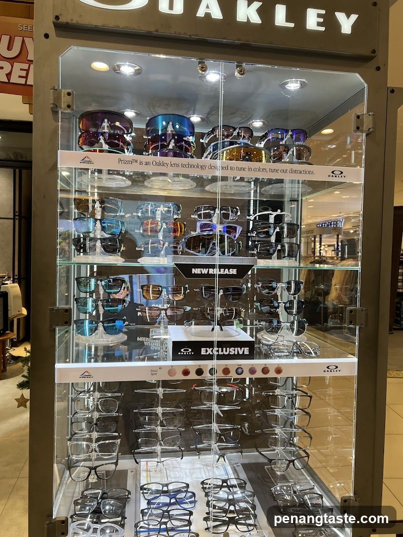 Oakley Eyewear Display